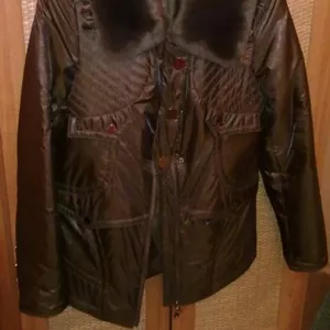 Продаётся куртка жен.пр-во Корея